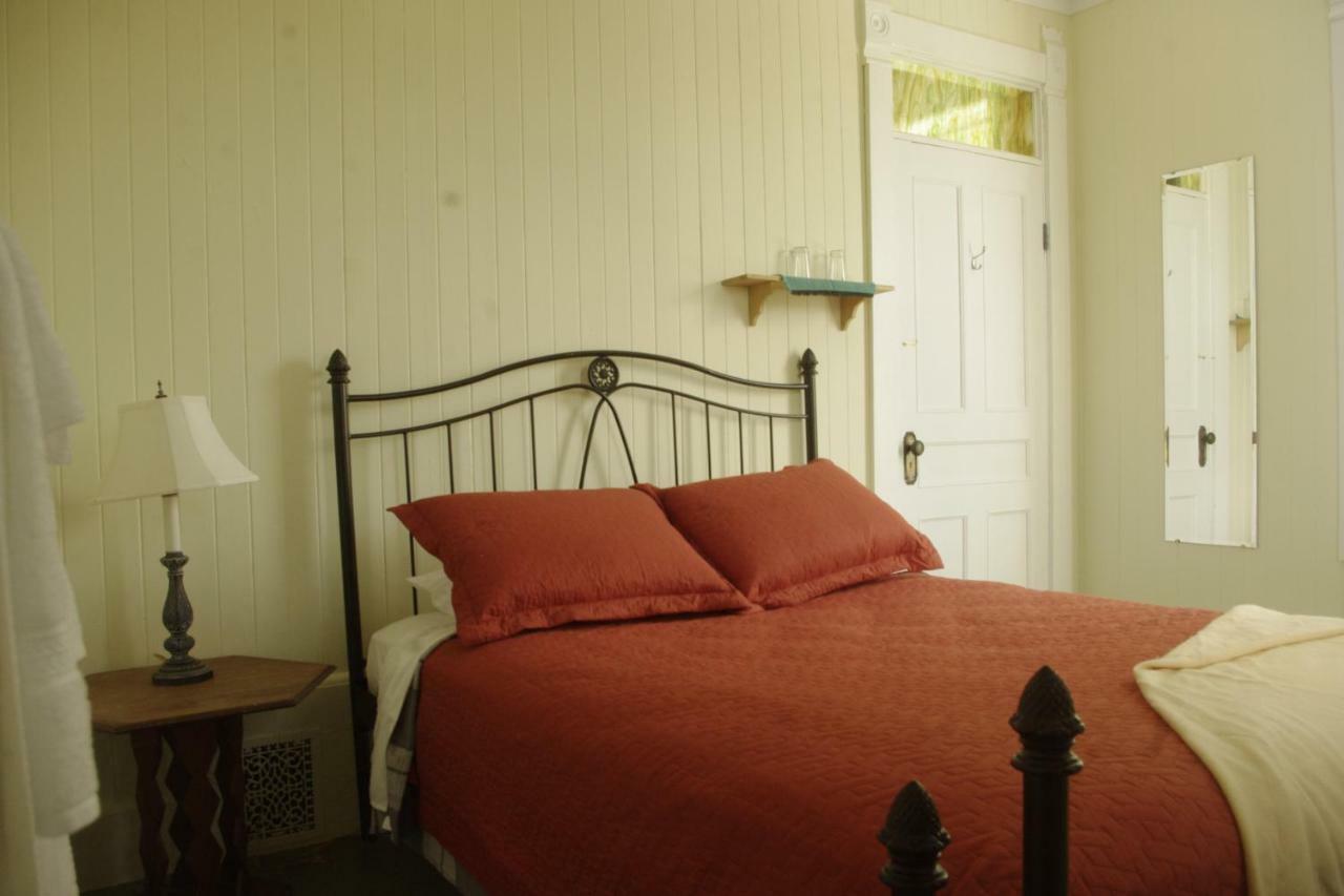 Gite Au Pied Des Appalaches Sainte-Sophie-D'Halifax 外观 照片